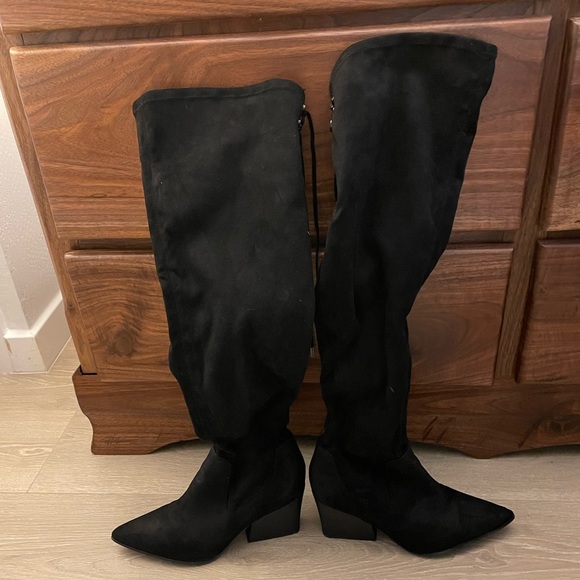 Kendall and Kylie Fedra Boots - Picture 5 of 7